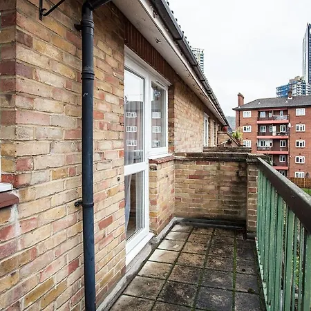 Modern And Spacious Central 1 Bedroom Apartment With Balcony Londres Extérieur photo